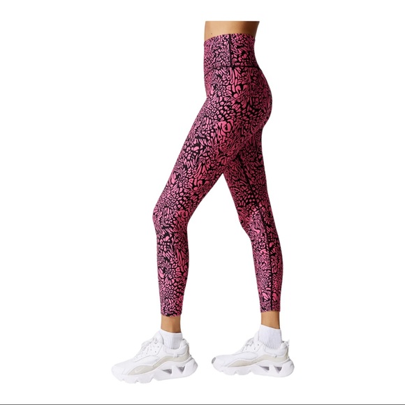 Carbon 38 Swirly Leopard Printed 7/8 Legging - Picture 5 of 11
